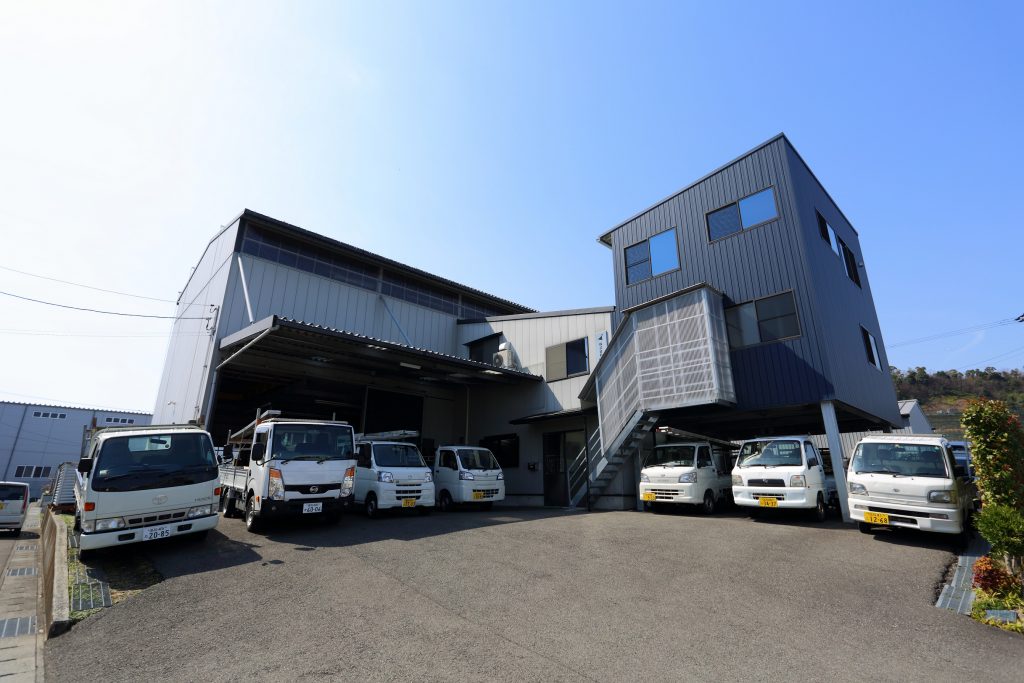メイン画像: 高知県で一番の屋根会社を目指す!